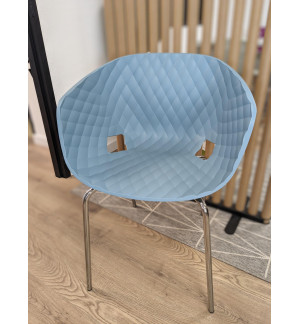 Fauteuil de collectivité UNI KA coloris bleu poudre pieds  chromés